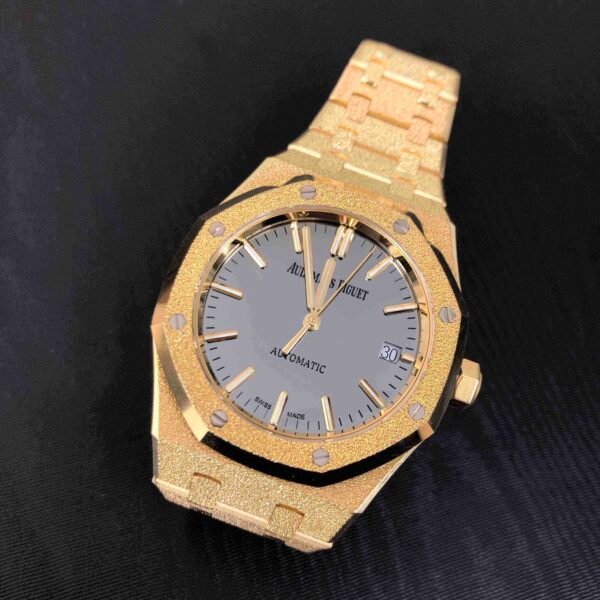 Audemars Piguet Oak Frosted Gold Selfwinding Ref. # 15454BA.GG.1259BA.02