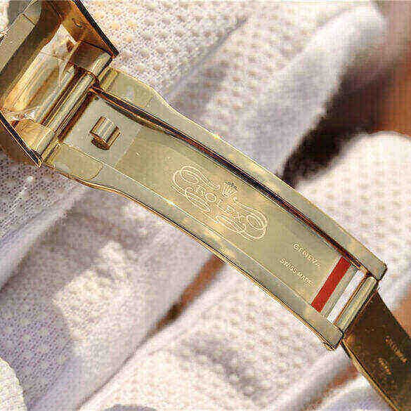 Rolex Submariner Golden Blue / Red Diamond Gold Dial 40mm