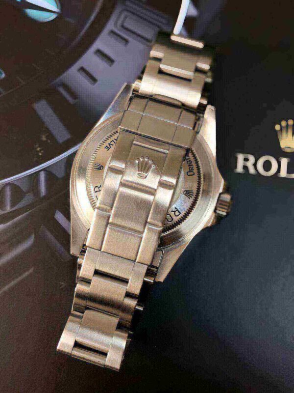 Rolex Sea-Dweller 116600 40mm Steel Automatic Black Dial