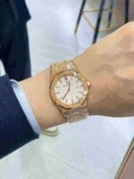 Audemars Piguet Oak Frosted Gold Silver dial, 33mm, 18k Rose gold, 67653OR.GG.1263OR.01