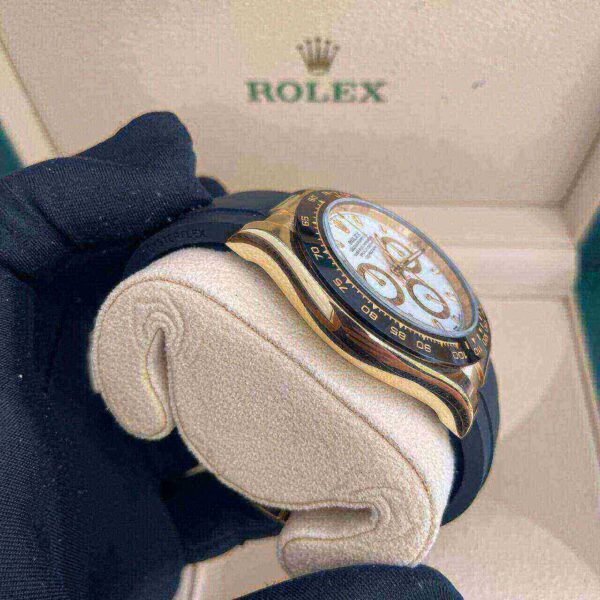 Rolex Cosmograph Daytona 116518LN-0041/33 40mm 18ct Yellow Gold Automatic White Dial