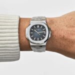 Patek Philippe Nautilus 5711/1A-010 Date Stainless Steel Blue Dial (2019)