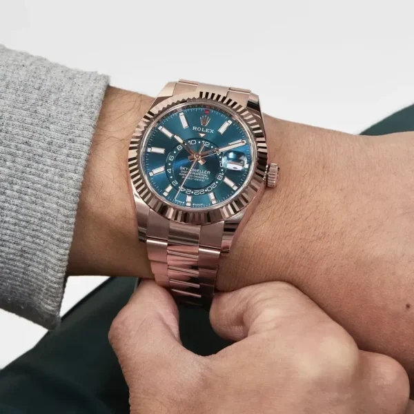 Rolex Sky-Dweller 336935-0001 Rose Gold Blue Dial