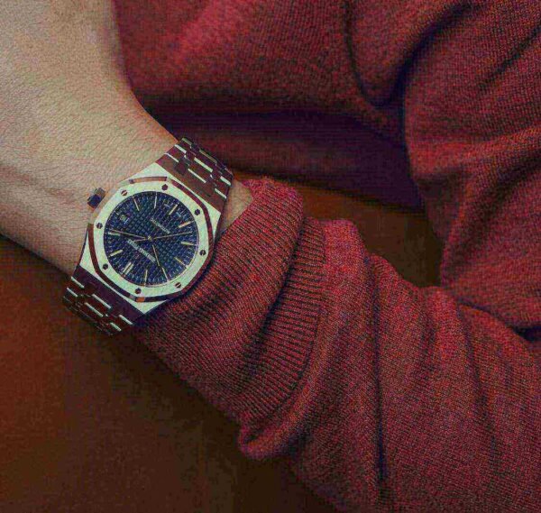 Audemars Piguet Oak Selfwinding Blue dial, 37mm, Stainless steel, 15450ST.OO.1256ST.03