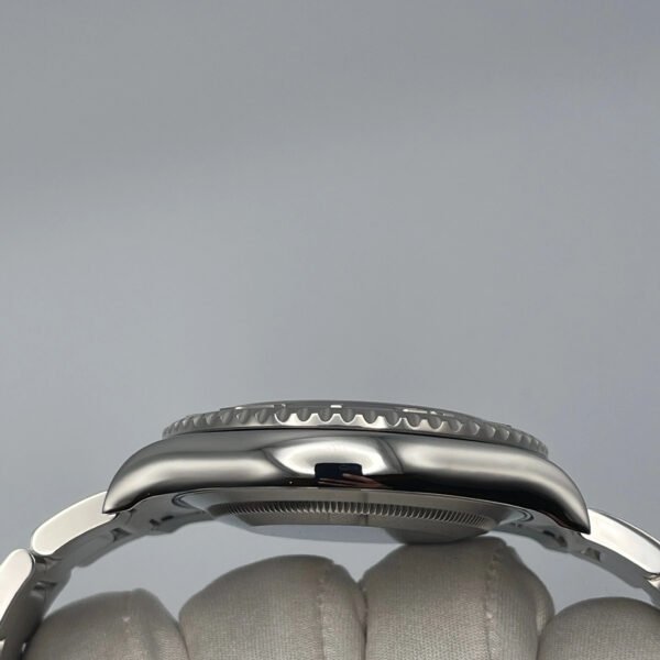 Rolex Yacht-Master 116622 Stainless Steel Platinum Blue Dial