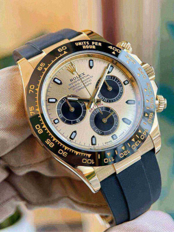 Rolex Cosmograph Daytona 116518LN-0048 40mm 18ct Yellow Gold Automatic Champagne Dial