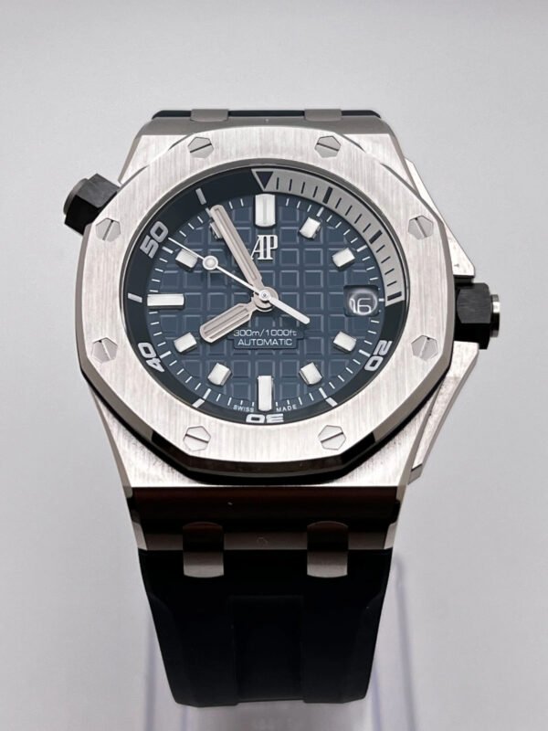 Audemars Piguet Royal Oak Offshore 15720ST.OO.A027CA.01 Diver Stainless Steel Blue Dial