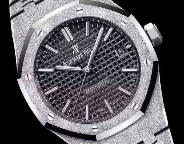 Audemars Piguet Oak Frosted Gold Selfwinding, Black dial, 37mm,White gold, 15454BC.GG.1259BC.03