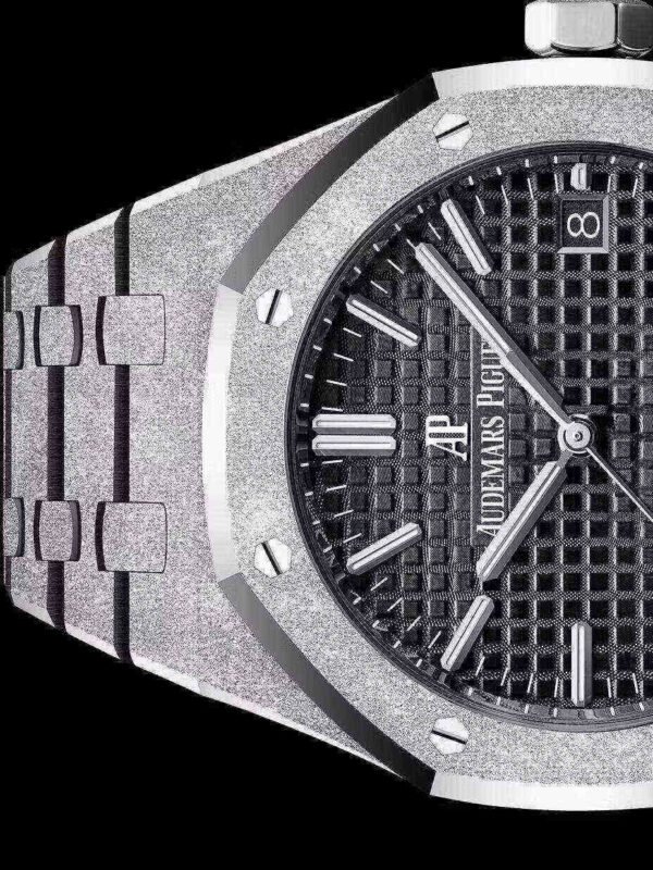 Audemars Piguet Oak Frosted Gold Selfwinding, Black dial, 37mm,White gold, 15454BC.GG.1259BC.03