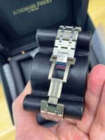 Audemars Piguet Oak Selfwinding 41mm Titanium, Limited Edition Watch 15403IP.OO.1220IP.01