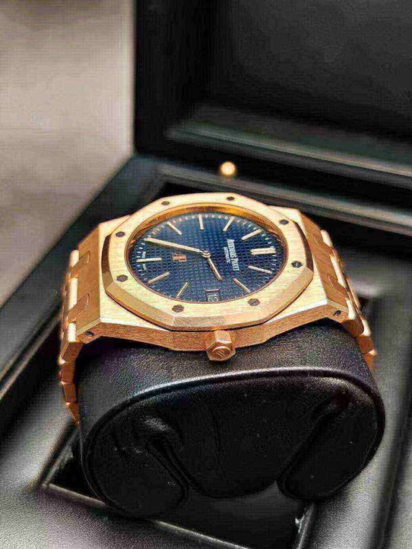 Audemars Piguet Oak Jumbo Extra-thin 39mm Blue dial Yellow Gold Watch 15202BA.OO.1240BA.01