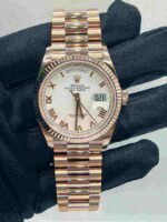 Rolex Day-Date 128235-0070 Rose Gold White Dial