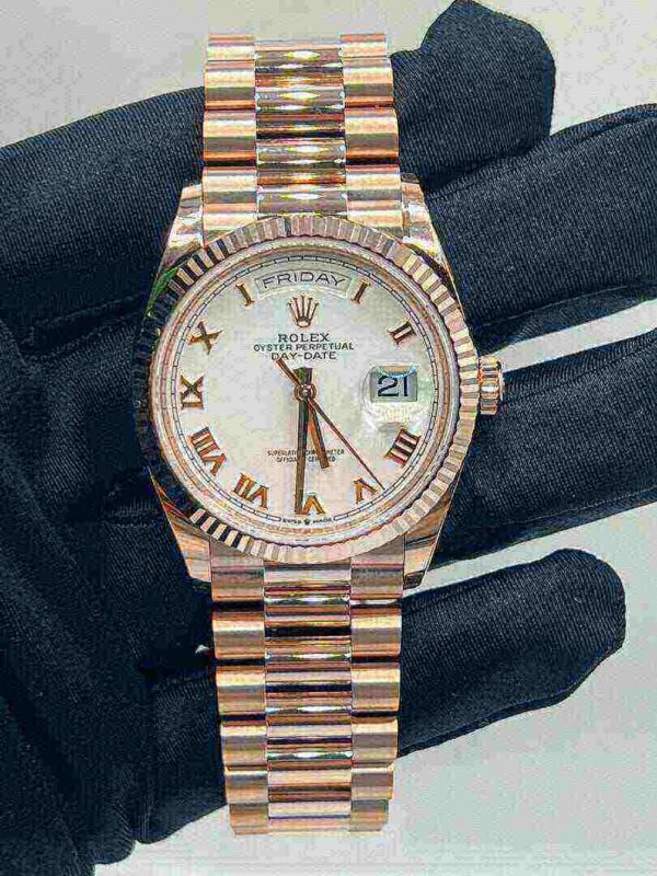 Rolex Day-Date 128235-0070 Rose Gold White Dial