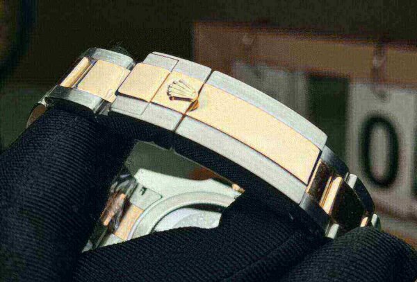 Rolex GMT-Master II 116713LN-78203 40mm 18kt Yellow Gold Automatic Black Dial