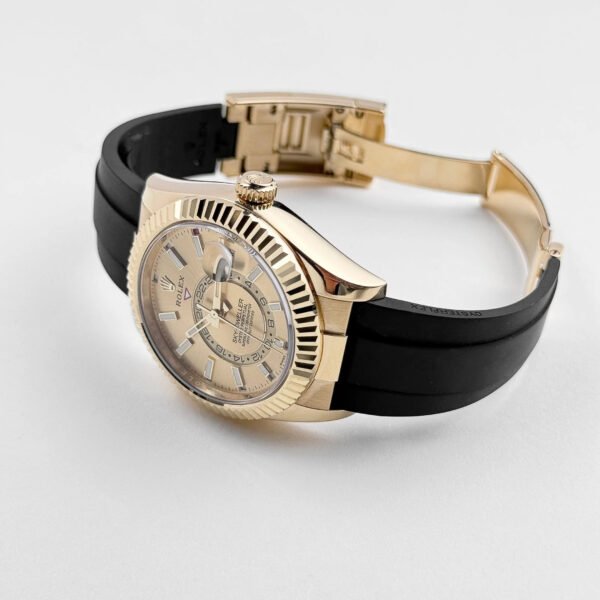 Rolex Sky-Dweller 326238 Yellow Gold Champagne Dial