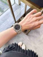 Audemars Piguet Oak Frosted Gold Selfwinding, Black dial, 37mm,White gold, 15454BC.GG.1259BC.03