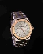 Audemars Piguet Oak Selfwinding Silver dial, 37mm, Steel and 18k Rose gold, 15450SR.OO.1256SR.01
