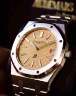 Audemars Piguet Oak Jumbo Extra-Thin Ref. # 15202BC.OO.1240BC.01