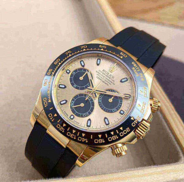 Rolex Cosmograph Daytona 116518LN-0048 40mm 18ct Yellow Gold Automatic Champagne Dial