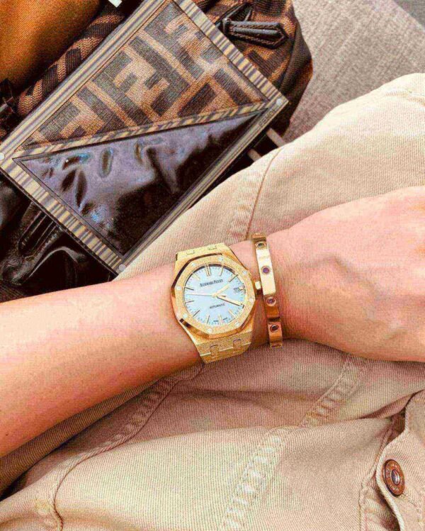 Audemars Piguet Oak Frosted Gold Selfwinding Ref. # 15454BA.GG.1259BA.02