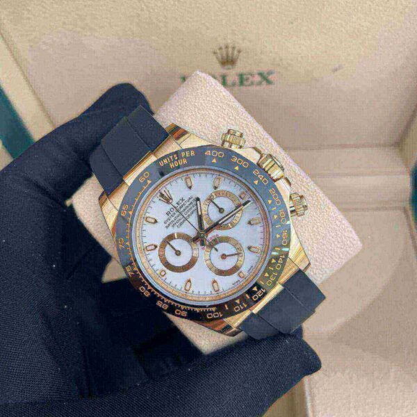 Rolex Cosmograph Daytona 116518LN-0041/33 40mm 18ct Yellow Gold Automatic White Dial
