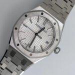 Audemars Piguet Royal Oak 77350ST.OO.1261ST.01 Stainless Steel Silver-toned Dial (2024)