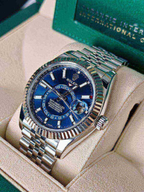 Rolex Sky-Dweller 326934-0004 Stainless Steel Blue Dial Jubilee (2022)