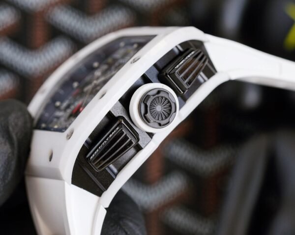 Richard Mille RM11-03 Carbon Fiber Series – Where Ergonomics Meet Avant-Garde