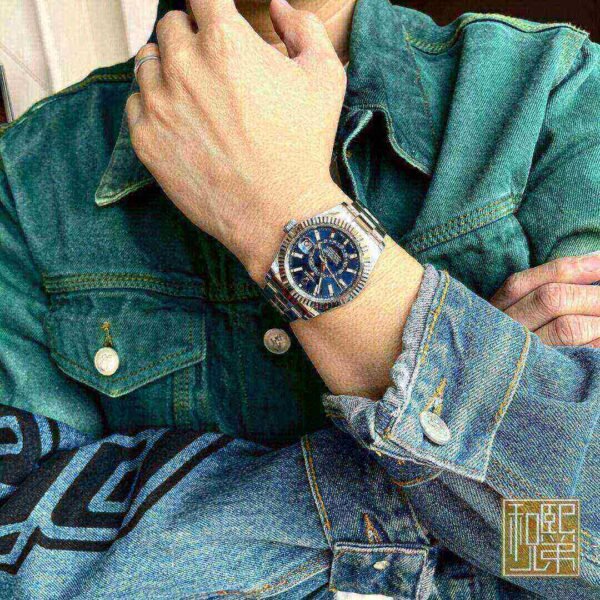 Rolex Sky-Dweller 326934-0003 42mm Blue 18k White Gold