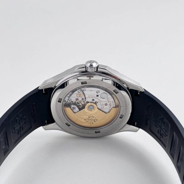 Patek Philippe Aquanaut 5167/1A-001 Selfwinding Stainless Steel Black Dial (2018)