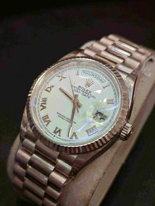Rolex Day-Date 128239-0059 White Gold White Dial