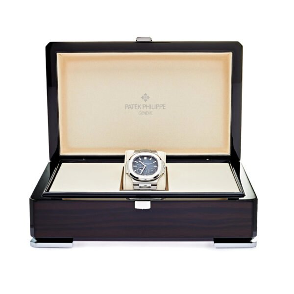 Patek Philippe Nautilus 5712/1A-001 'Tiffany & Co' Moon Phases Stainless Steel (2022)