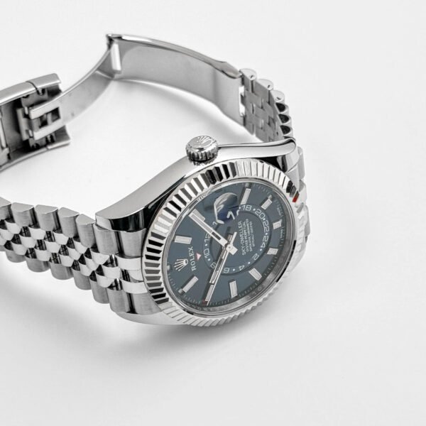 Rolex Sky-Dweller 326934 Stainless Steel Blue Dial Jubilee